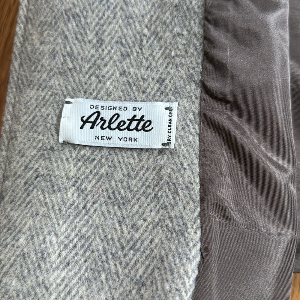 1960’s ILGWU Wool Italian Car Coat by Arlette Double Breasted Herringbone tweed - Picture 8 of 16